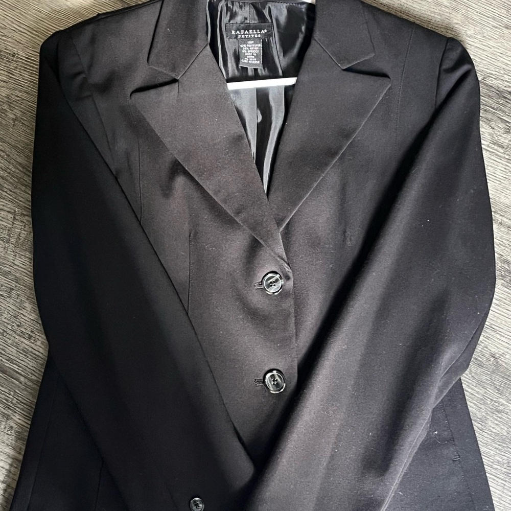 Black blazer medi